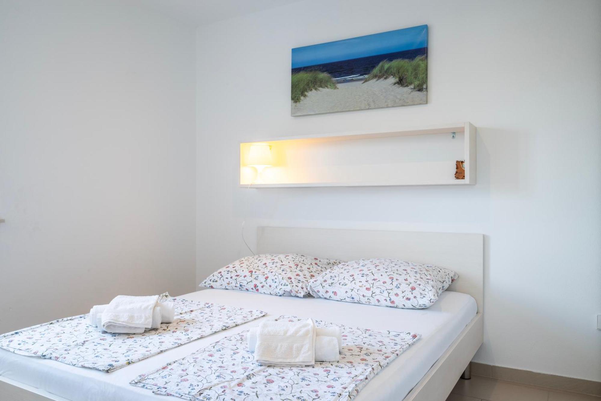 Vdl Apartments Trogir Exterior photo